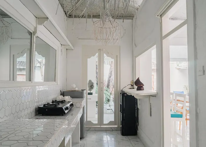 Villa, Pool, 2 Min To Double Six Seminyak